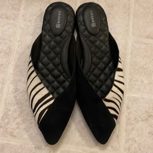 Birdies size 8 The Swan Zebra Mules
